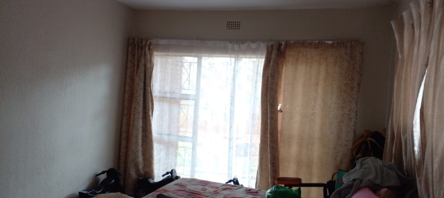 1 Bedroom Property for Sale in Windsor East Gauteng