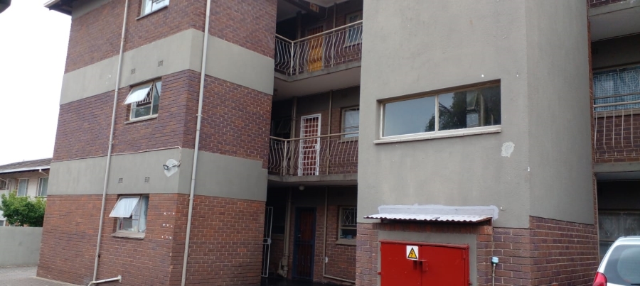 1 Bedroom Property for Sale in Windsor East Gauteng