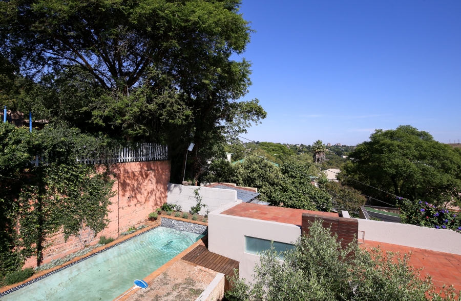 To Let 4 Bedroom Property for Rent in Westdene Gauteng