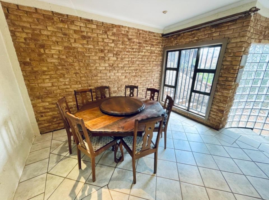 3 Bedroom Property for Sale in Bassonia Gauteng