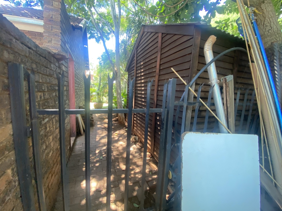 4 Bedroom Property for Sale in Theresa Park Gauteng