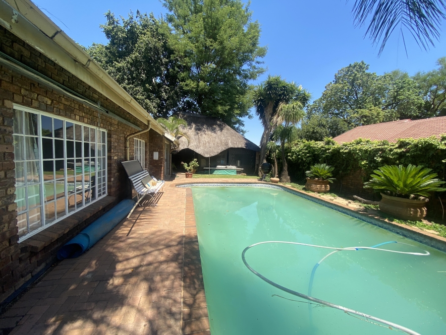 4 Bedroom Property for Sale in Theresa Park Gauteng