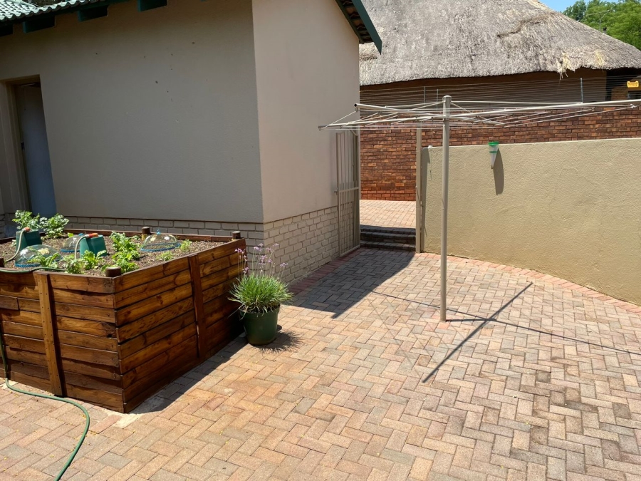 4 Bedroom Property for Sale in Rant En Dal Gauteng