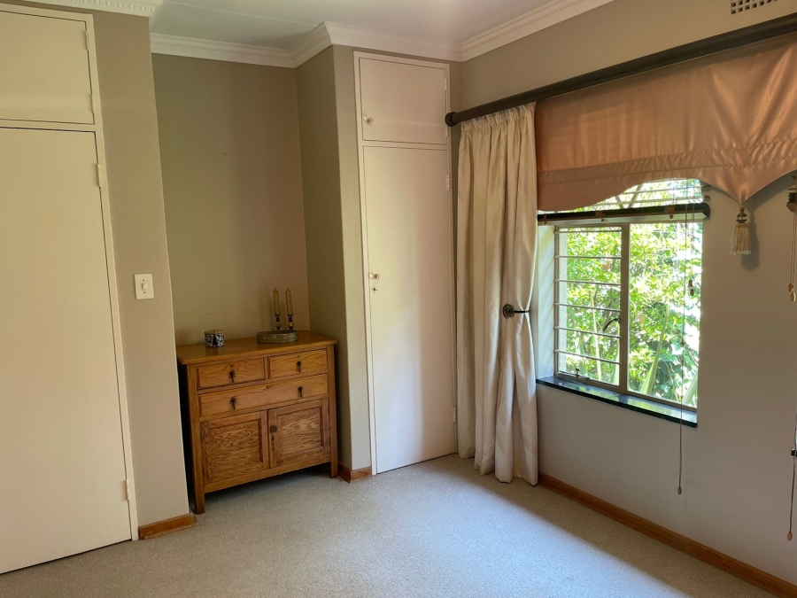 4 Bedroom Property for Sale in Rant En Dal Gauteng