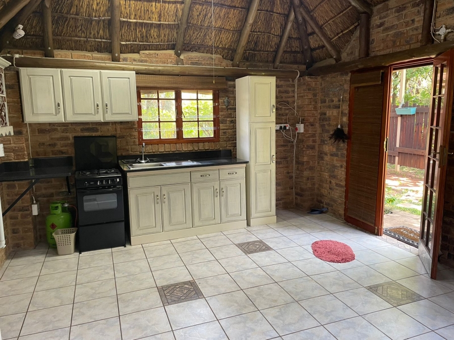 4 Bedroom Property for Sale in Rant En Dal Gauteng