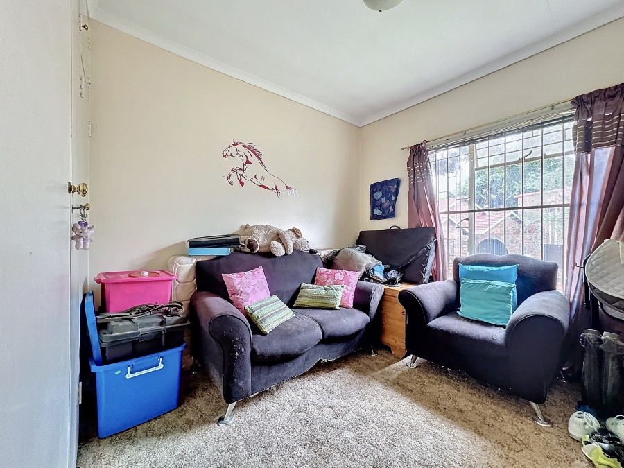 3 Bedroom Property for Sale in Faerie Glen Gauteng