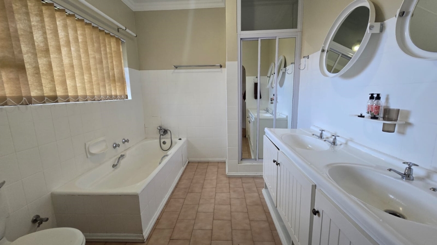 3 Bedroom Property for Sale in Wonderboom Gauteng