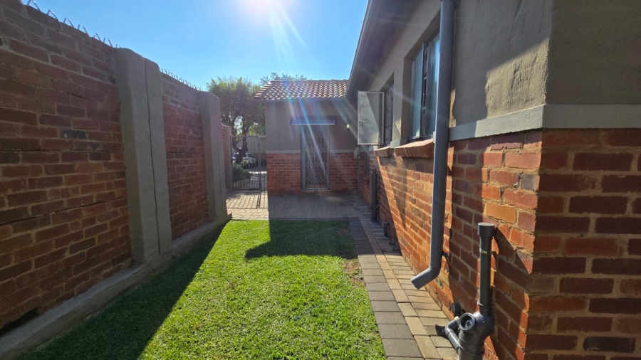 4 Bedroom Property for Sale in Montana Gauteng