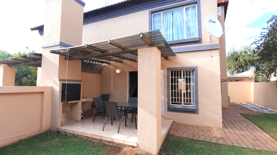 2 Bedroom Property for Sale in Annlin Gauteng