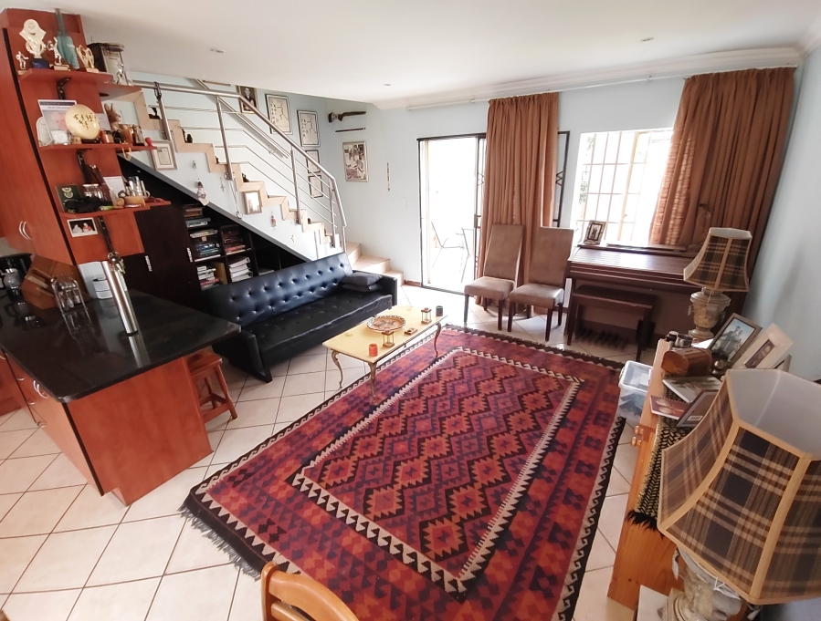 2 Bedroom Property for Sale in Annlin Gauteng