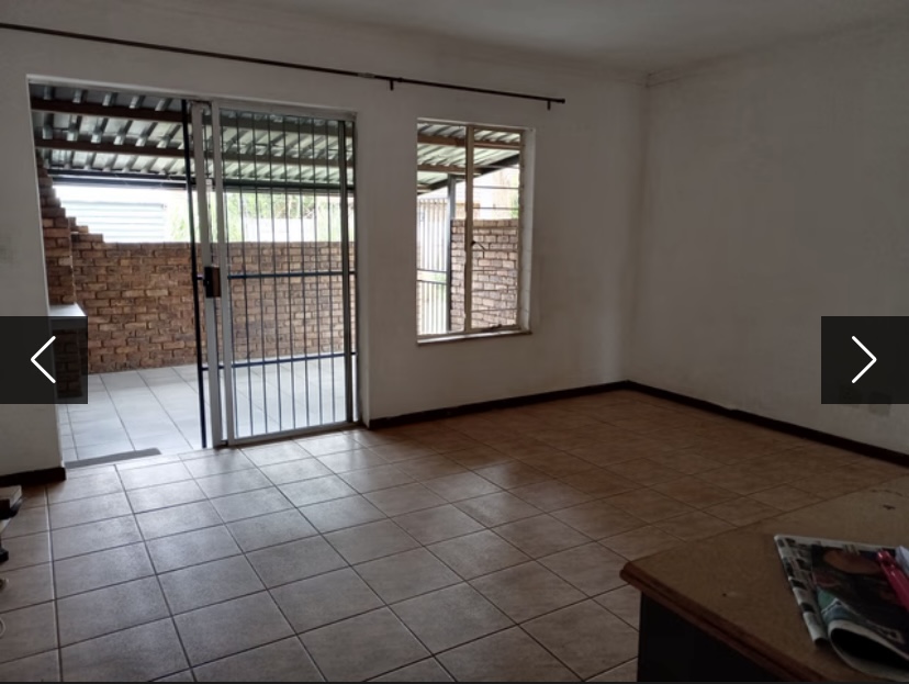 To Let 2 Bedroom Property for Rent in Doornpoort Gauteng