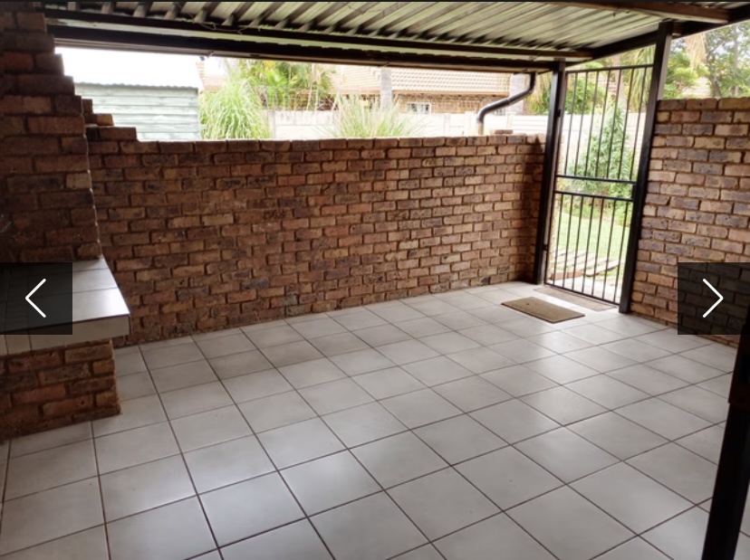 To Let 2 Bedroom Property for Rent in Doornpoort Gauteng