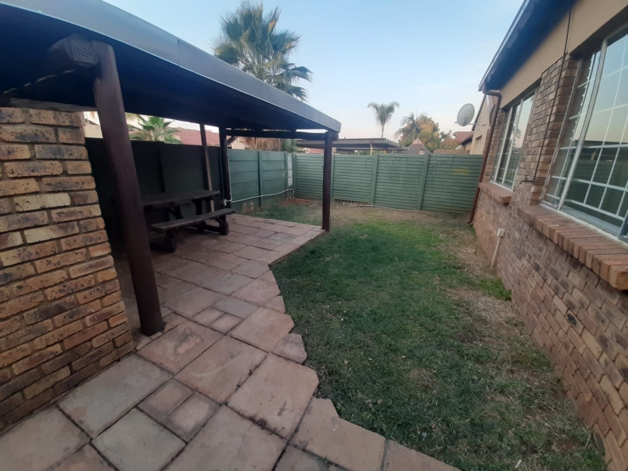 To Let 3 Bedroom Property for Rent in Montana Gauteng