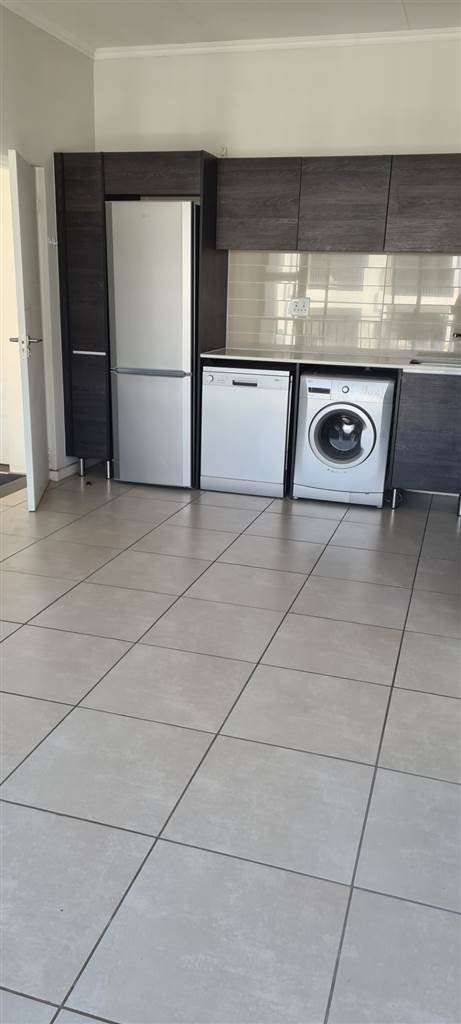 To Let 1 Bedroom Property for Rent in Greenstone Hill Gauteng