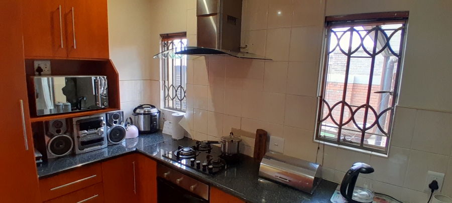 4 Bedroom Property for Sale in Denneoord Gauteng