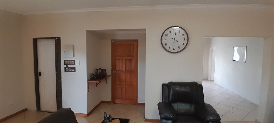 4 Bedroom Property for Sale in Denneoord Gauteng