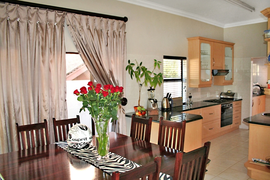 To Let 3 Bedroom Property for Rent in Kyalami Estates Gauteng