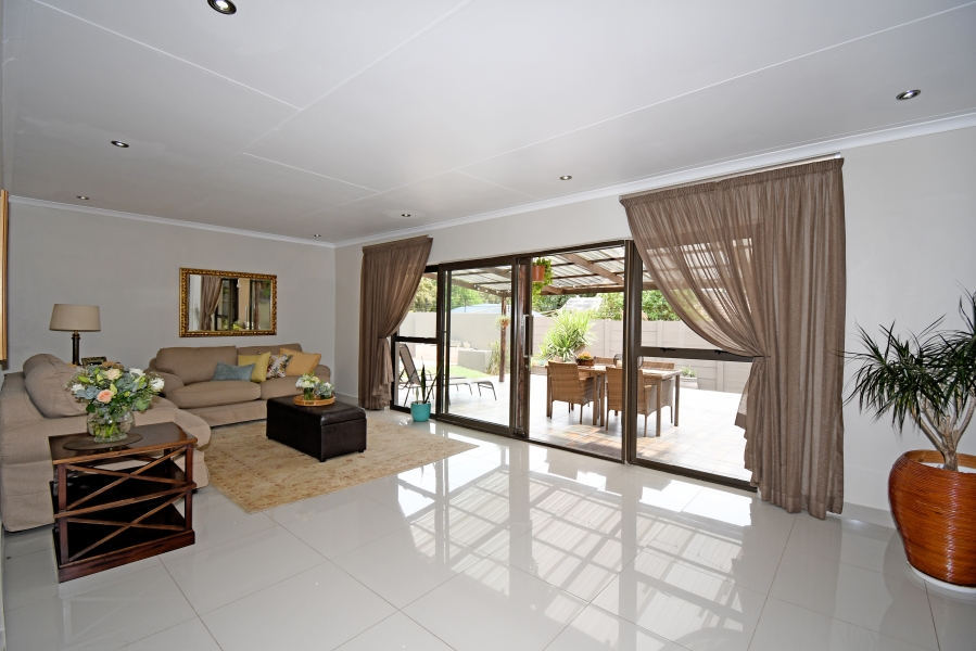 4 Bedroom Property for Sale in Fairland Gauteng