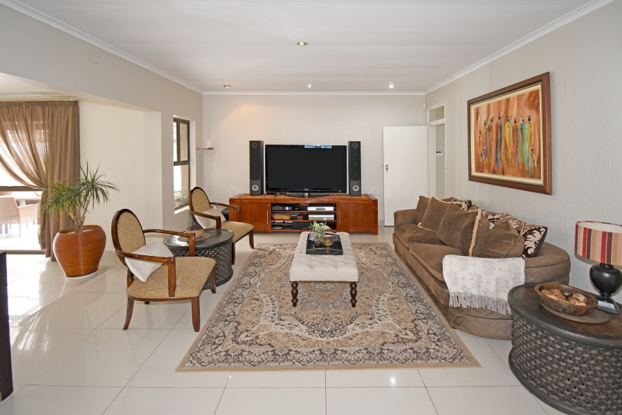 4 Bedroom Property for Sale in Fairland Gauteng