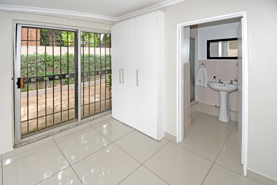 4 Bedroom Property for Sale in Fairland Gauteng