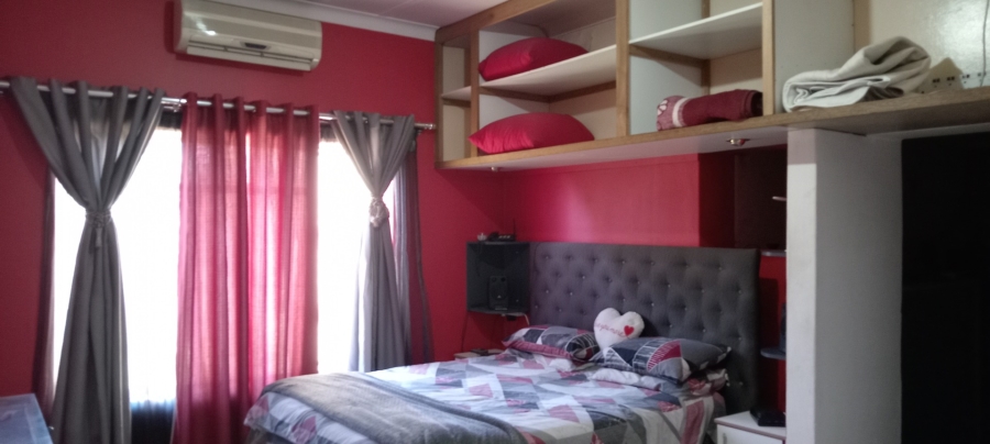 4 Bedroom Property for Sale in Casseldale Gauteng