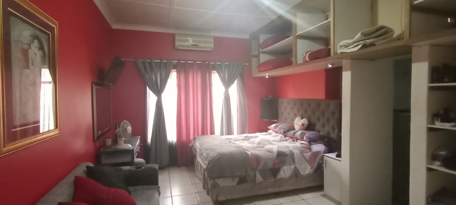 4 Bedroom Property for Sale in Casseldale Gauteng