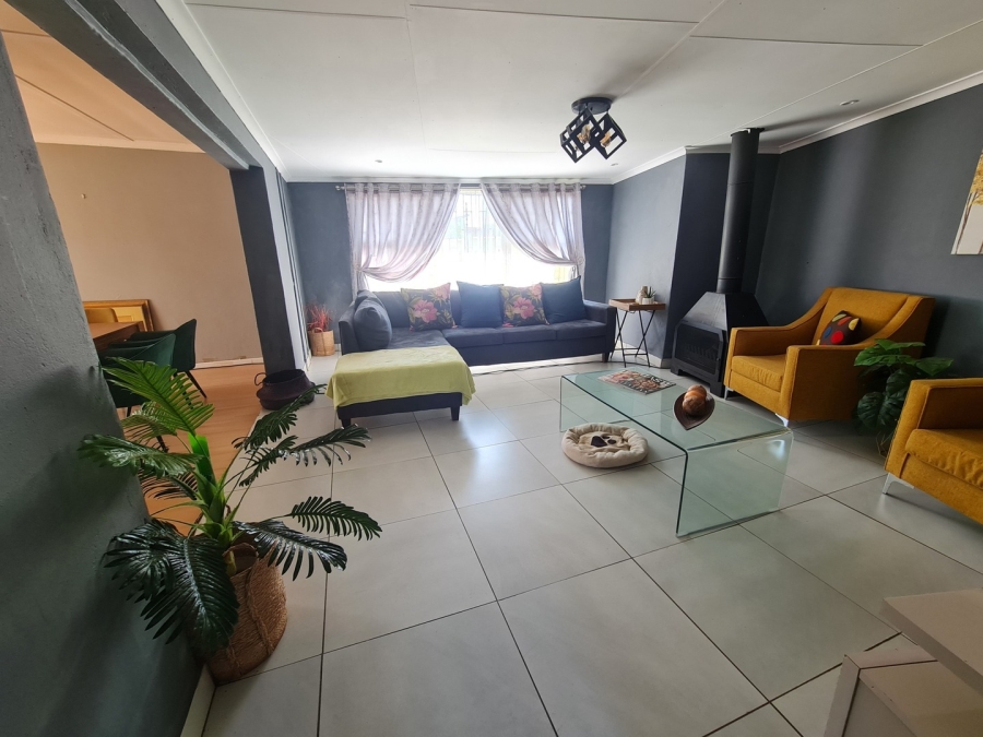 3 Bedroom Property for Sale in Minnebron Gauteng