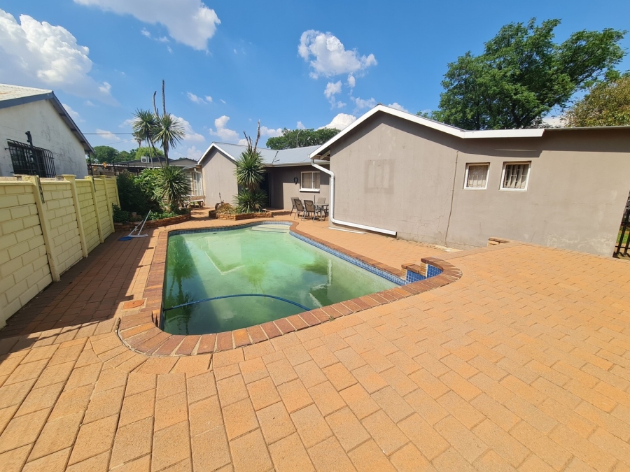 3 Bedroom Property for Sale in Minnebron Gauteng