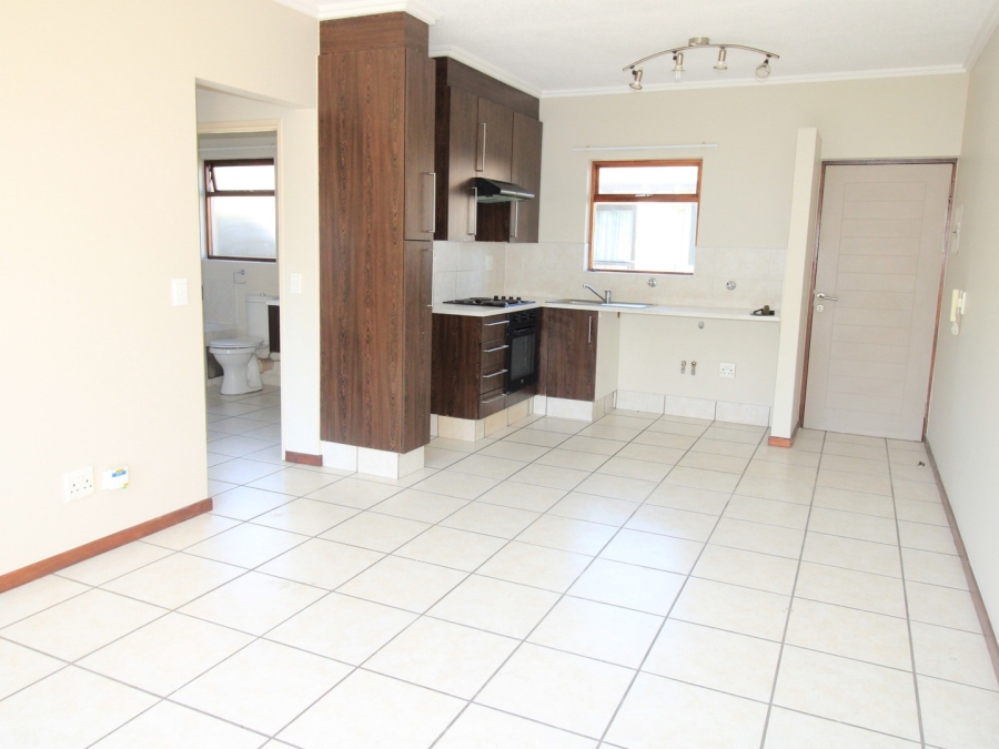 To Let 1 Bedroom Property for Rent in Lonehill Gauteng