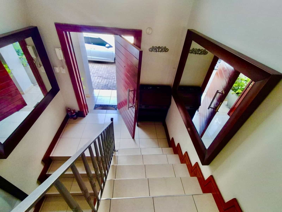 To Let 5 Bedroom Property for Rent in Woodmead Gauteng