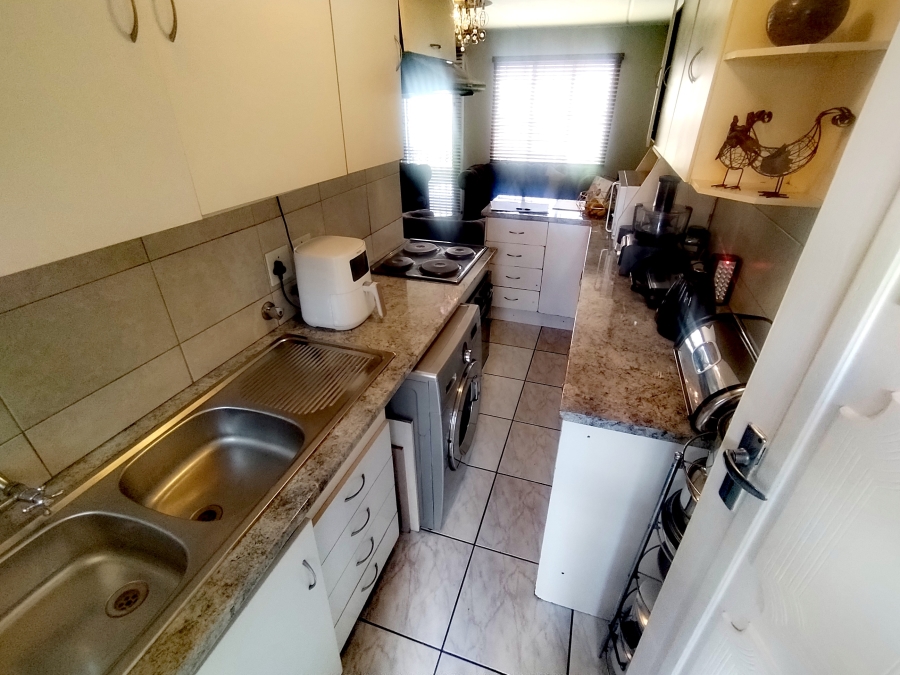 2 Bedroom Property for Sale in Eden Glen Gauteng