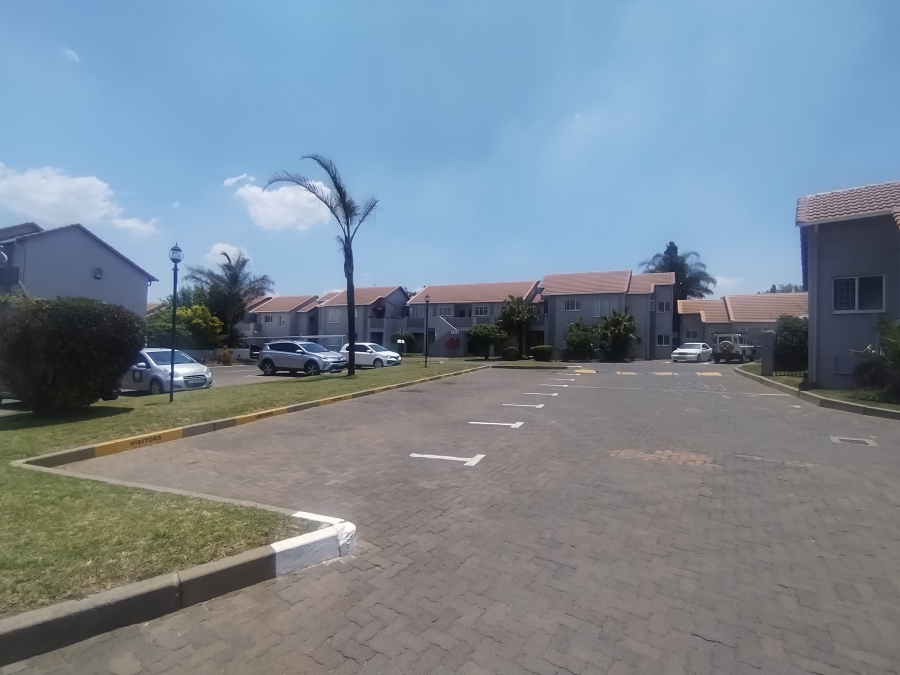 2 Bedroom Property for Sale in Eden Glen Gauteng