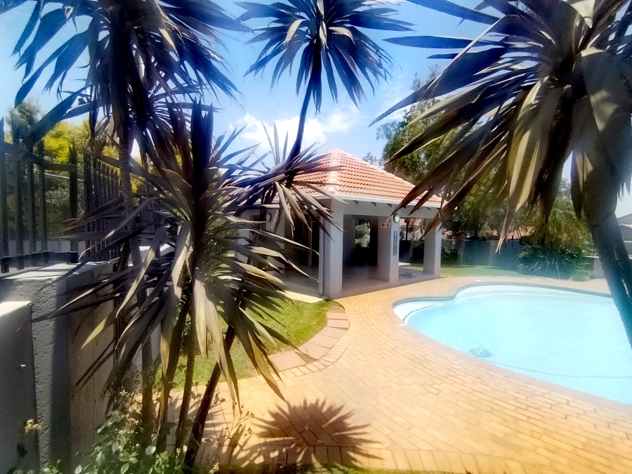 2 Bedroom Property for Sale in Eden Glen Gauteng