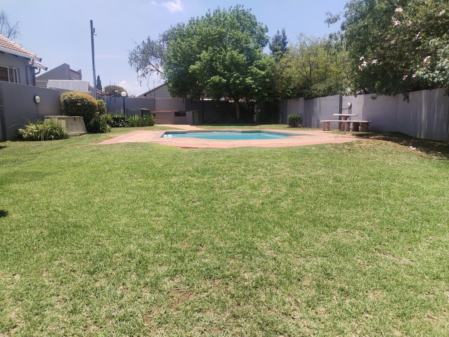 2 Bedroom Property for Sale in Eden Glen Gauteng