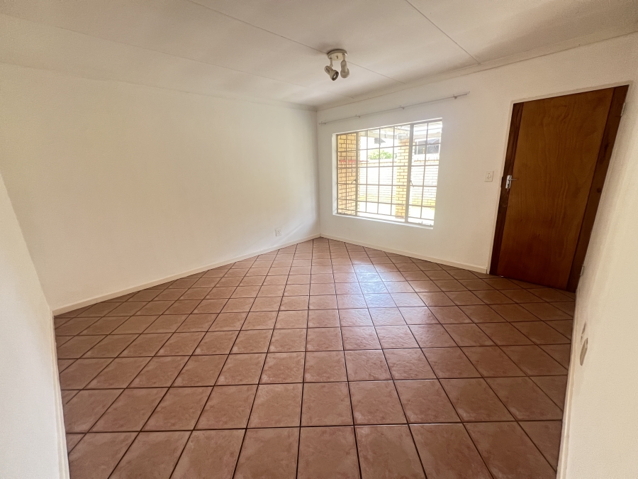 2 Bedroom Property for Sale in Moreleta Park Gauteng