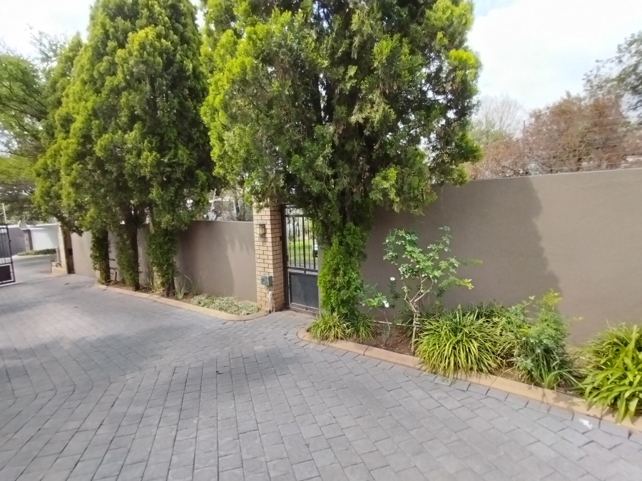 To Let 1 Bedroom Property for Rent in Hurlpark Gauteng