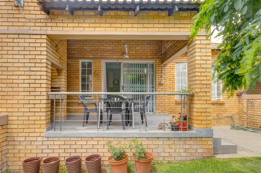 3 Bedroom Property for Sale in Olivedale Gauteng