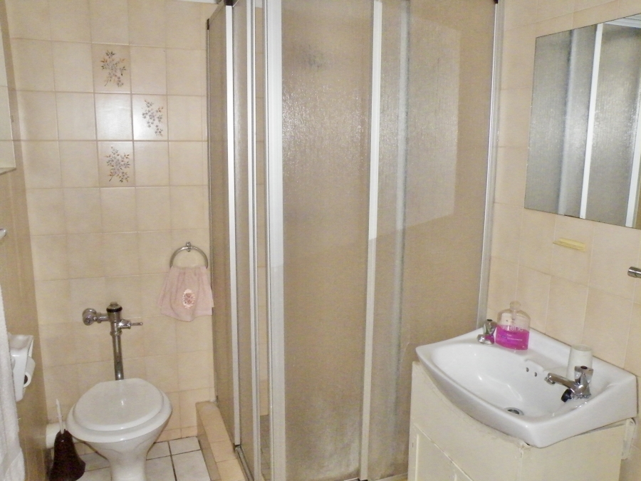 2 Bedroom Property for Sale in Wonderboom South Gauteng