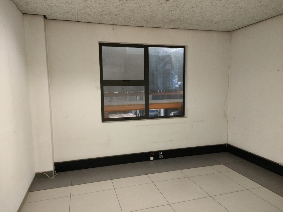 To Let commercial Property for Rent in North Riding Gauteng