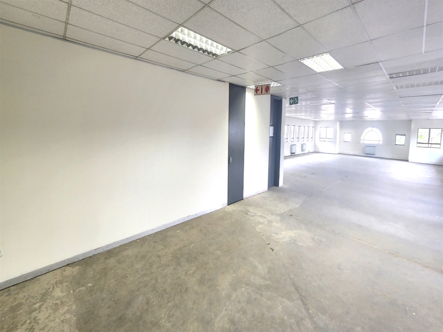 To Let commercial Property for Rent in Hyde Park Gauteng