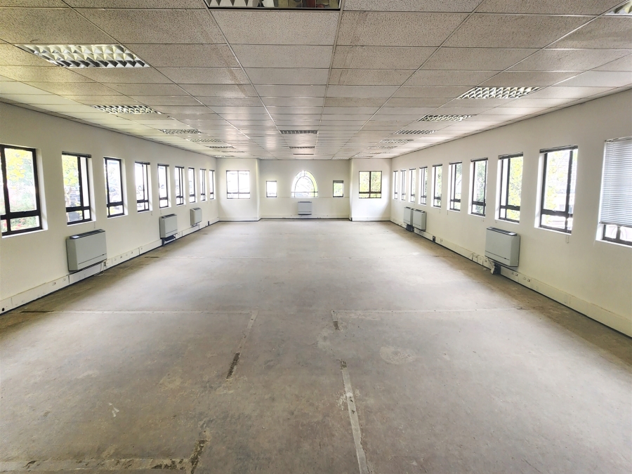 To Let commercial Property for Rent in Hyde Park Gauteng