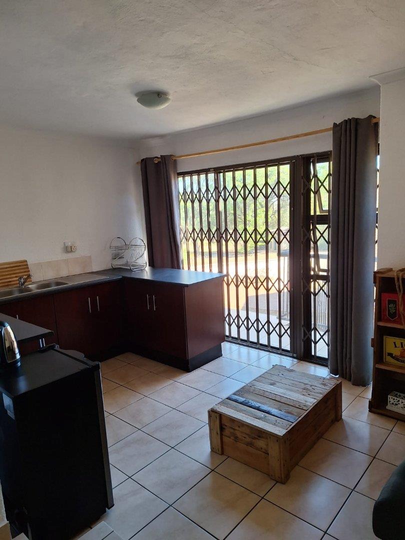 To Let 1 Bedroom Property for Rent in Poortview Gauteng