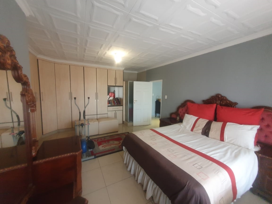 3 Bedroom Property for Sale in Diepkloof Zone 6 Gauteng