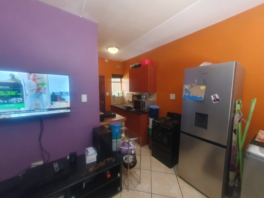 2 Bedroom Property for Sale in Diepkloof Gauteng