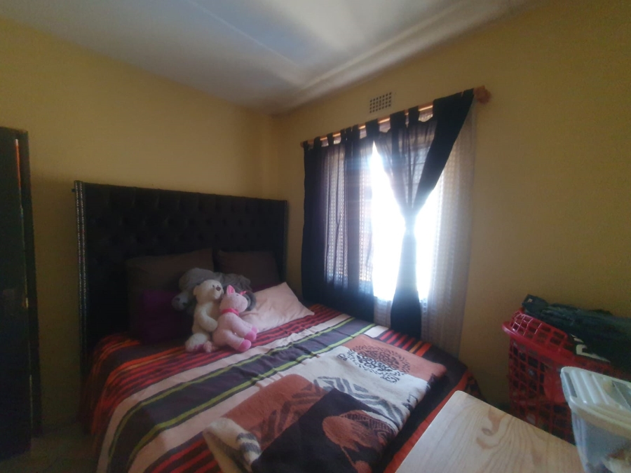 2 Bedroom Property for Sale in Diepkloof Gauteng