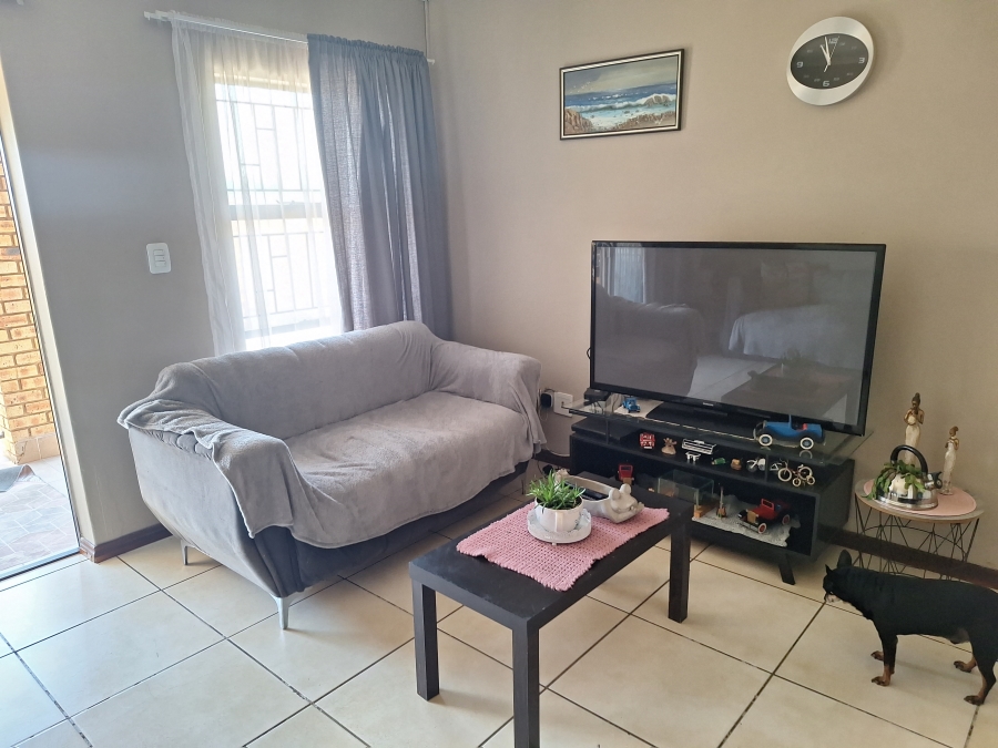 2 Bedroom Property for Sale in Riversdale Gauteng