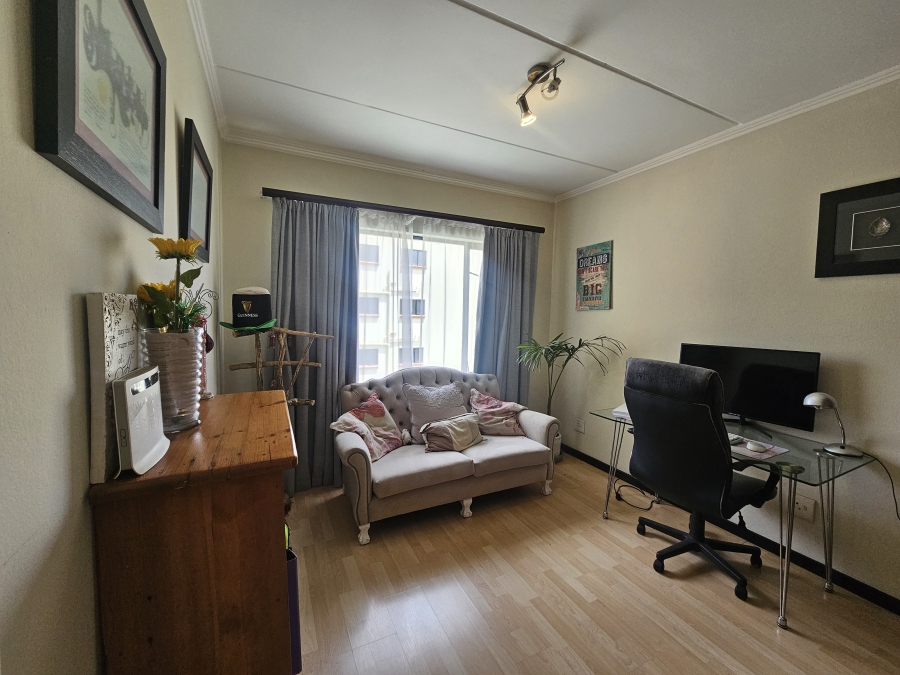 2 Bedroom Property for Sale in Paulshof Gauteng