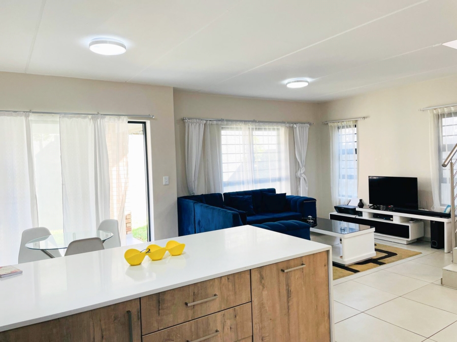 To Let 4 Bedroom Property for Rent in Craigavon Gauteng