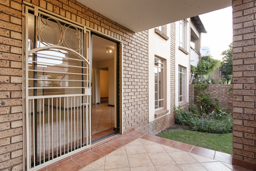 To Let 2 Bedroom Property for Rent in Olympus AH Gauteng