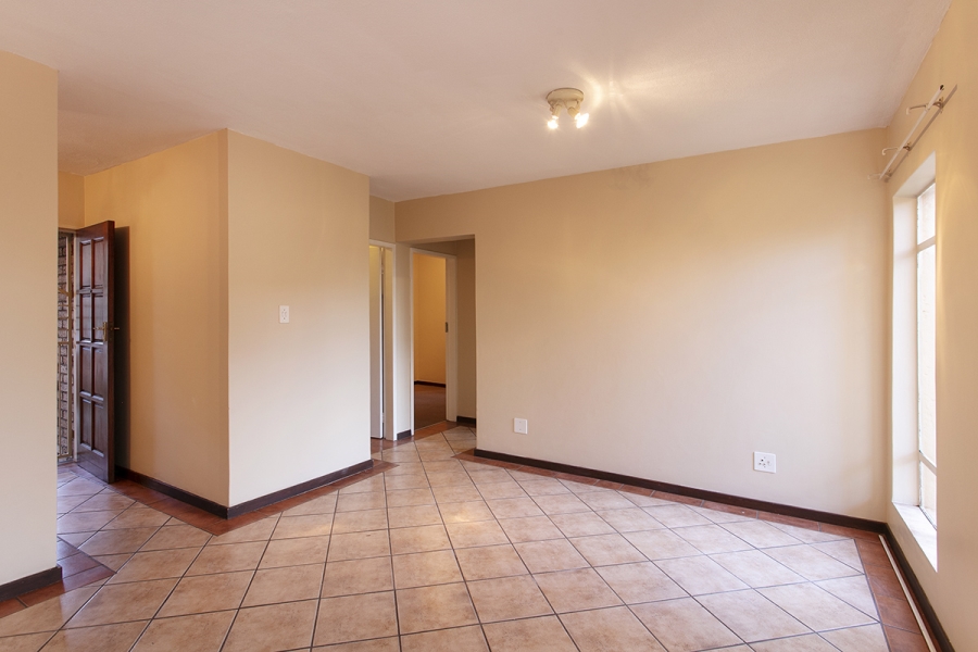 To Let 2 Bedroom Property for Rent in Olympus AH Gauteng